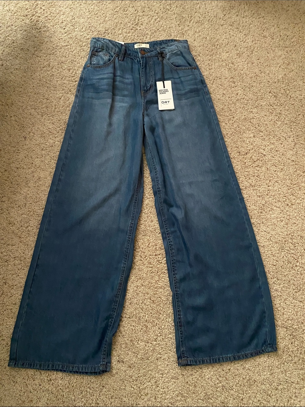 OAT NWT - Wide Leg Women's Jeans in Dark Blue
